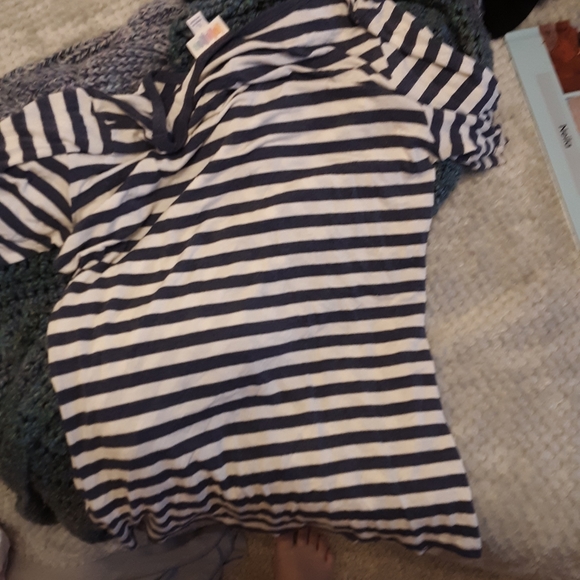 Blue and white stripped t-shirt - Picture 2 of 2